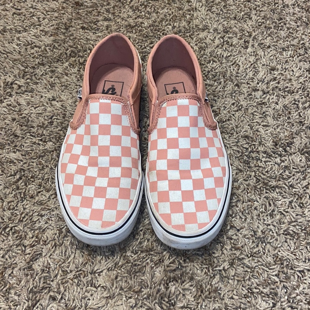 Pink and White Women’s Checkerboard Vans 7.0W